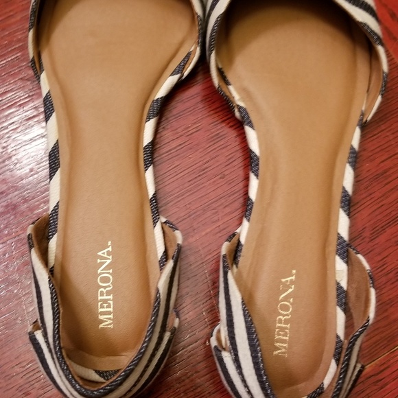 Navy  and linen striped slip ons in loved conditio - Picture 5 of 6